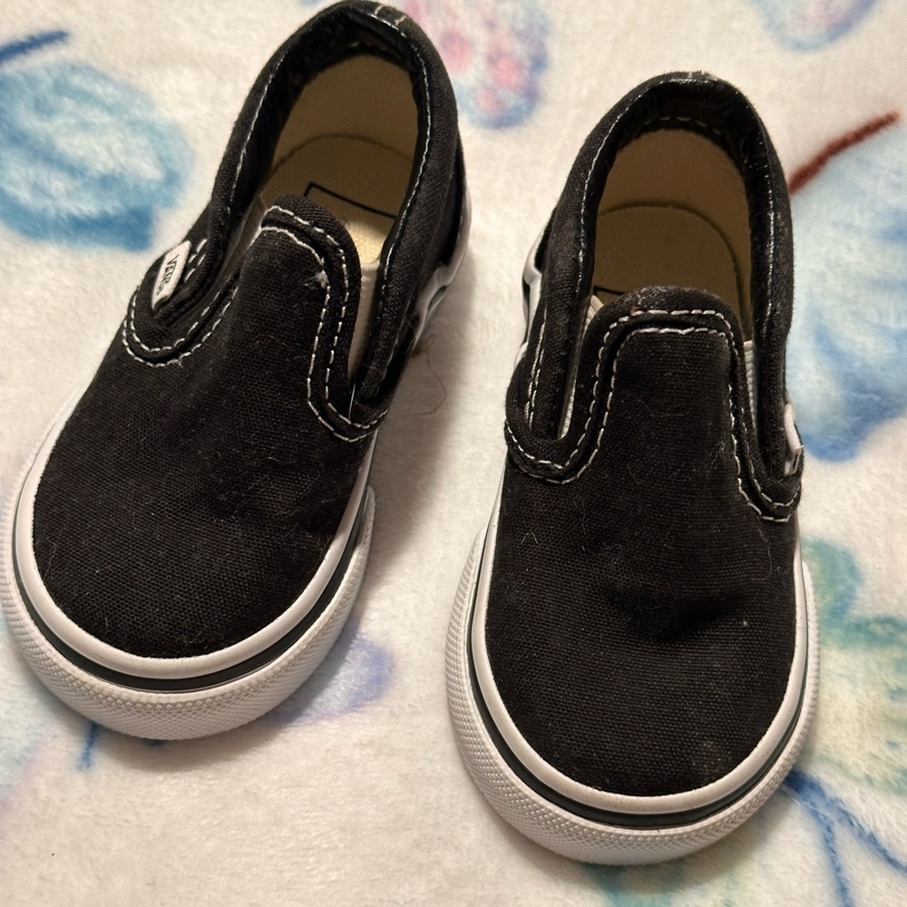 EUC Black/White Slip On Baby Vans